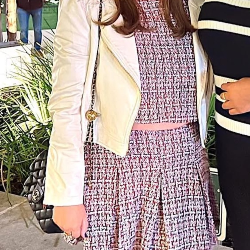 Chic Tweed Skirt in Pink and White